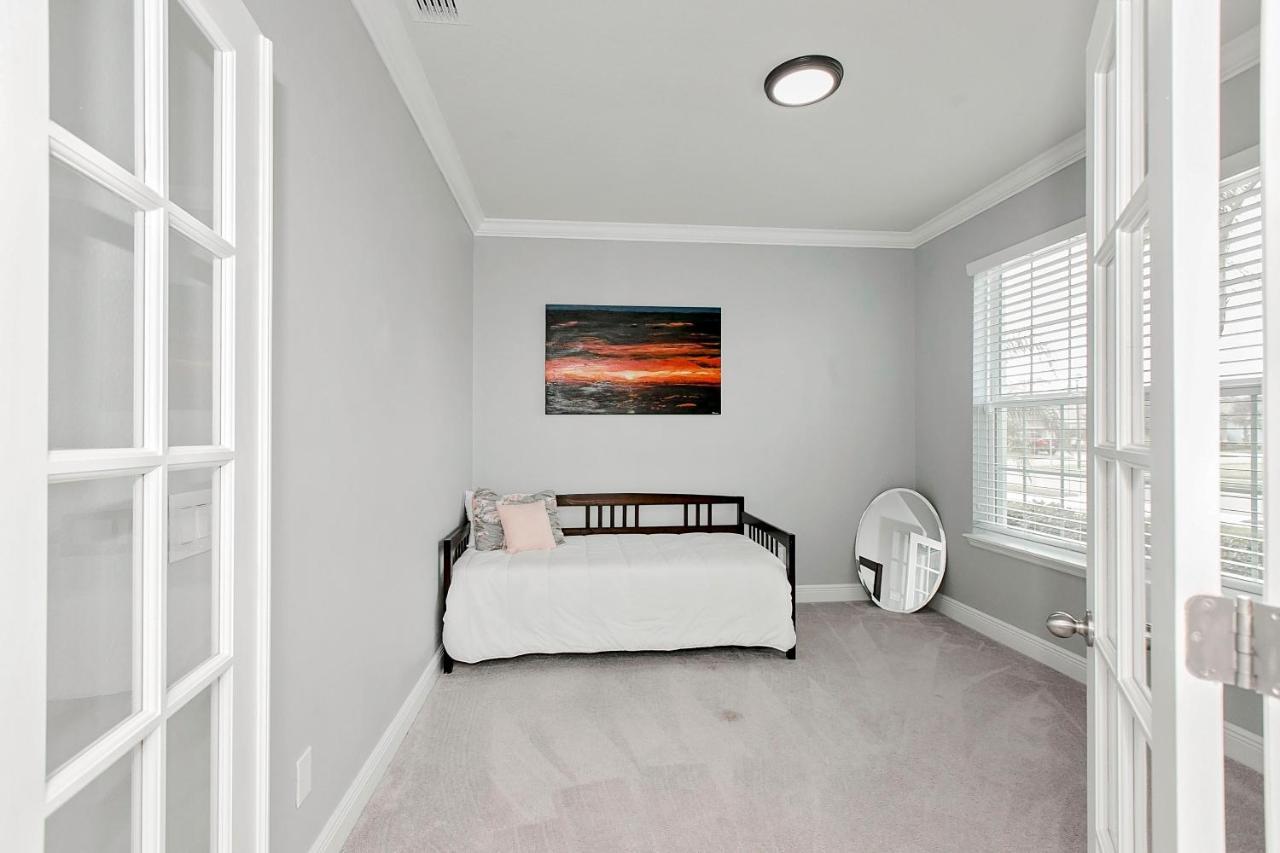 Spacious 4 Bed Home Near Orlando Gated Pool Access Sanford Dış mekan fotoğraf